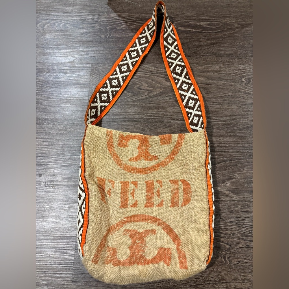 Tory Burch X Feed bag
